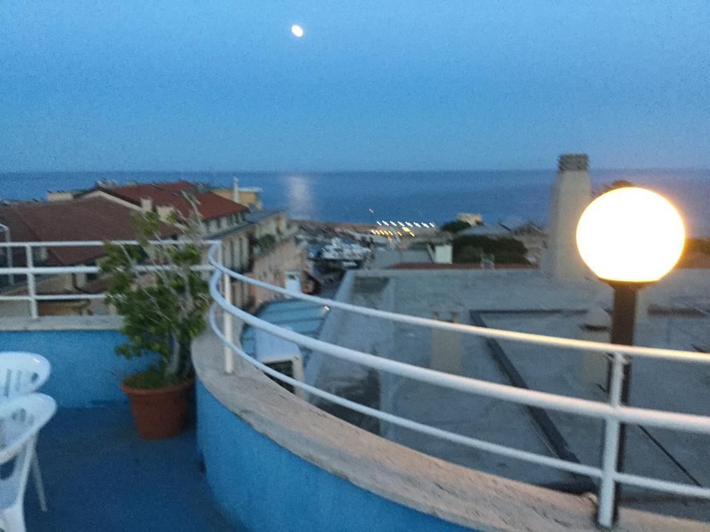 Hotel Belvedere Сан Ремо Екстериор снимка