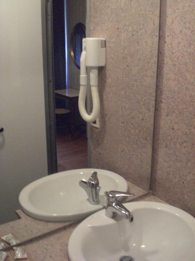 Hotel Belvedere Сан Ремо Стая снимка