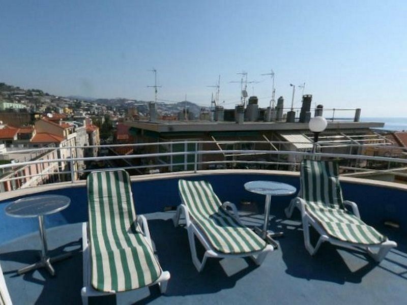 Hotel Belvedere Сан Ремо Екстериор снимка
